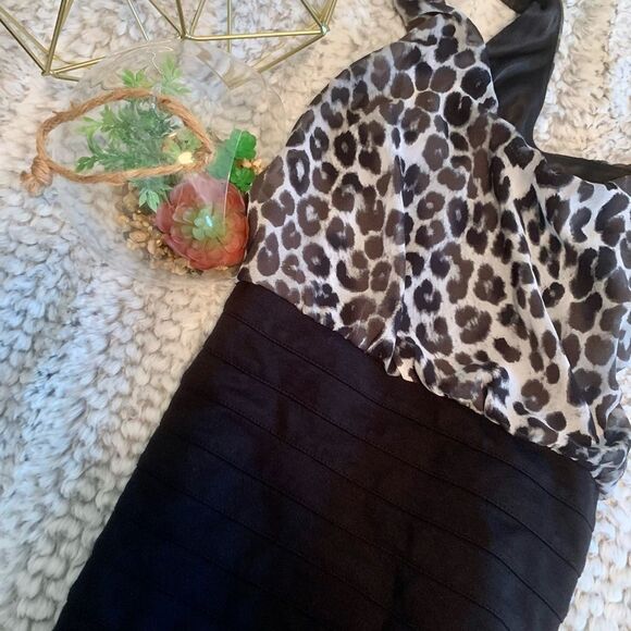 Express Grey and Black Cheetah Print Body Con Dress - Picture 6 of 10